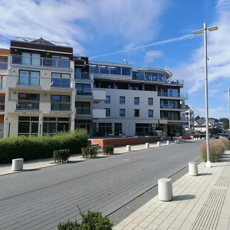 Family Homes - Apartamenty Maloves Wladyslawowo Exterior photo