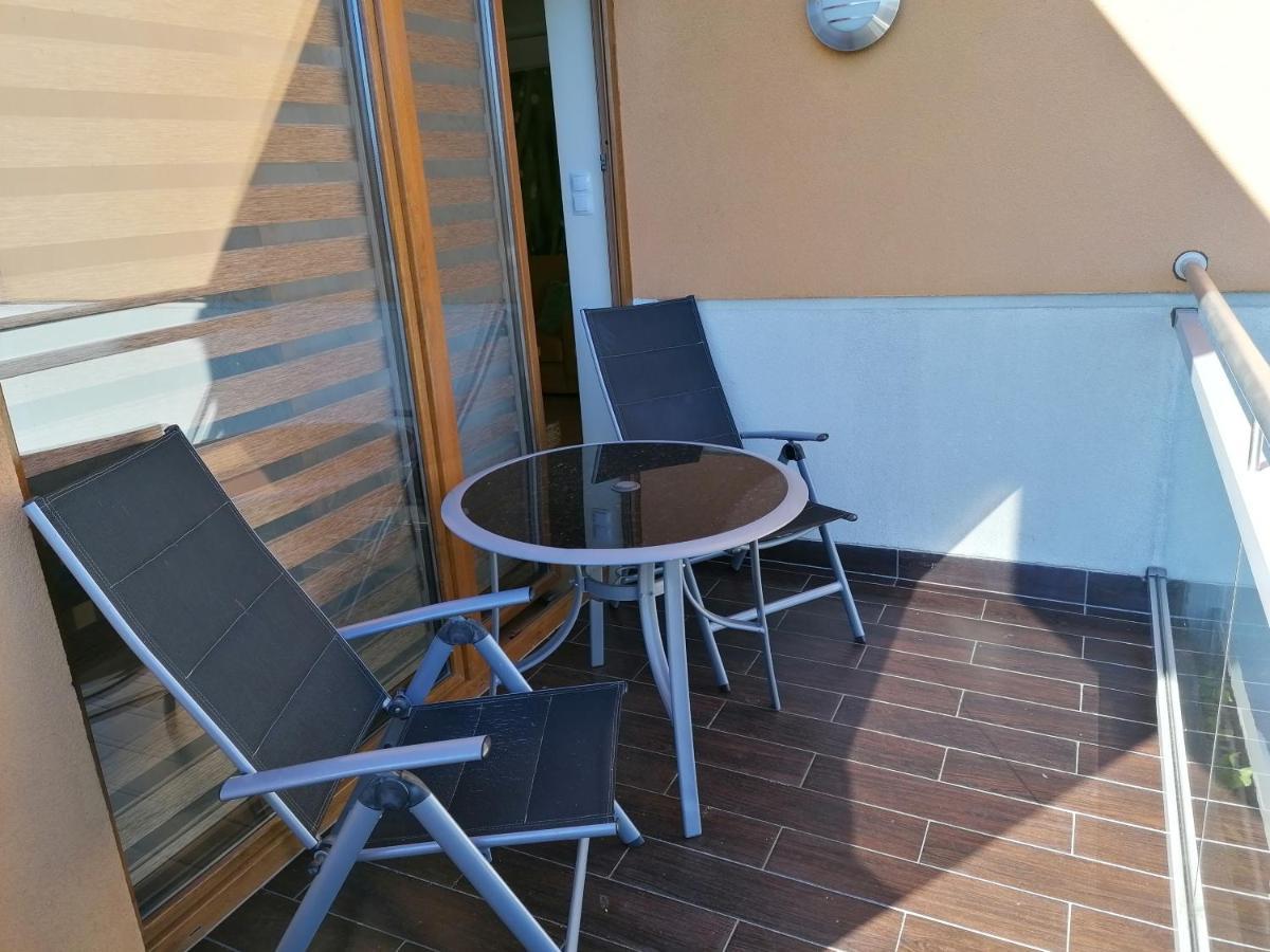 Family Homes - Maloves Apartment